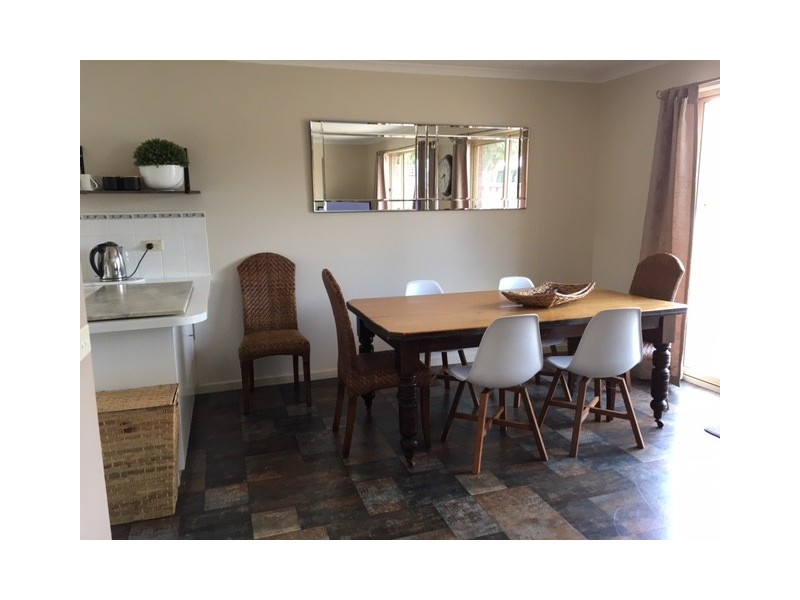 2/90 Beach Road, Torquay VIC 3228