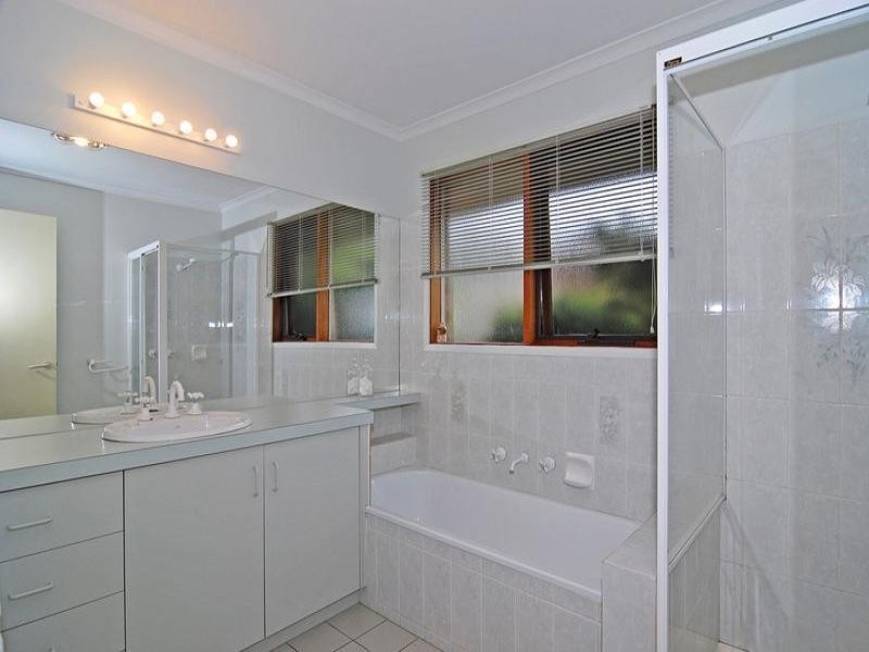 6 Kingston Close, Ocean Grove VIC 3226