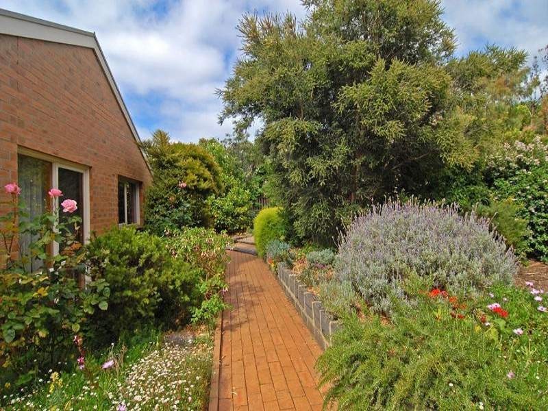 6 Kingston Close, Ocean Grove VIC 3226