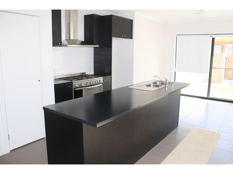 30 Eton Road, Torquay VIC 3228