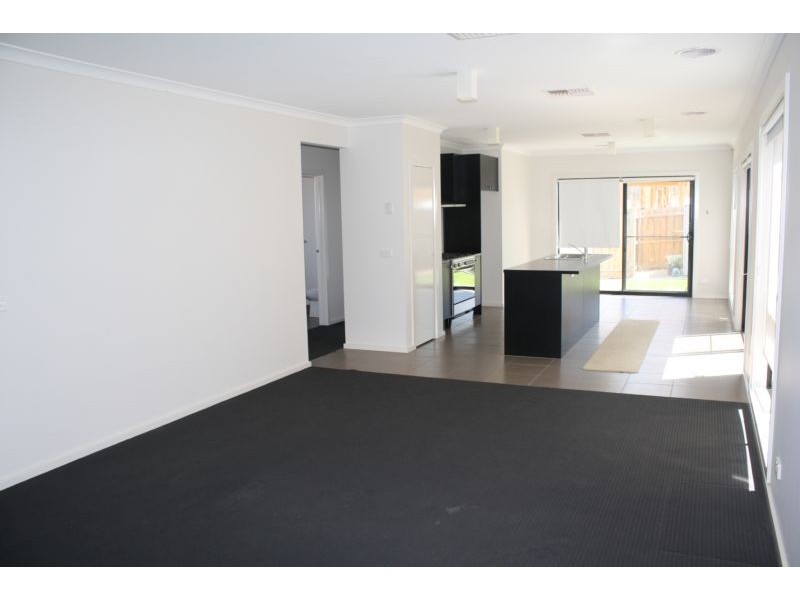 30 Eton Road, Torquay VIC 3228