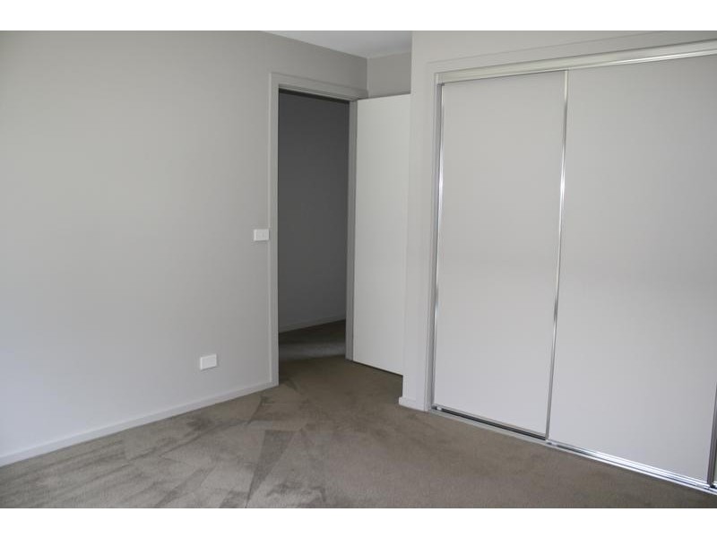 1/5 Ozan Cres, Jan Juc VIC 3228