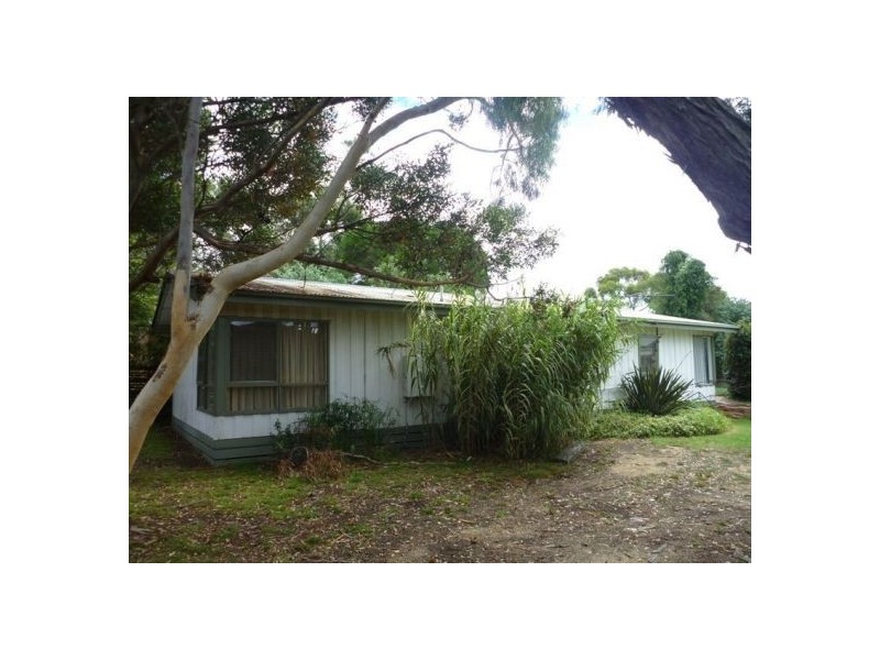 60 Zeally Bay Rd, Torquay VIC 3228