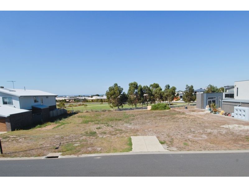 10 Seaward Way, Torquay VIC 3228