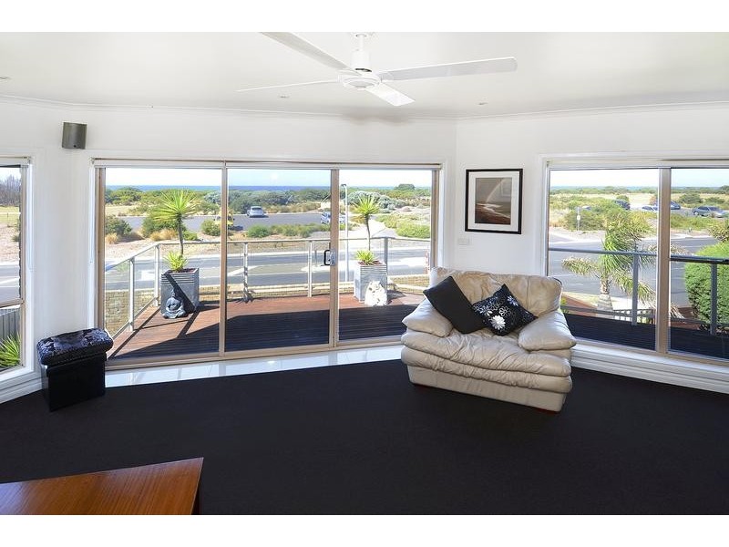 155 The Esplanade, Torquay VIC 3228