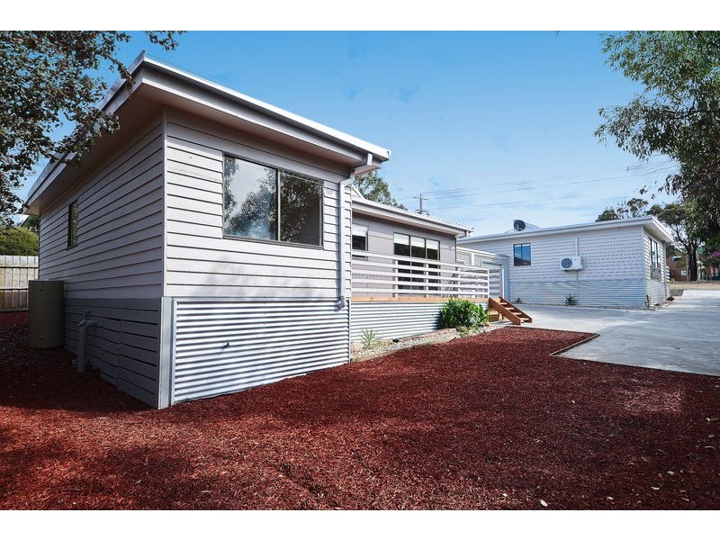 2/27 Great Ocean Road, Jan Juc VIC 3228