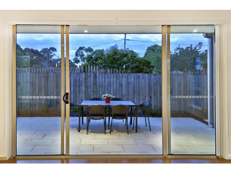 2/19 Henty Street, Torquay VIC 3228