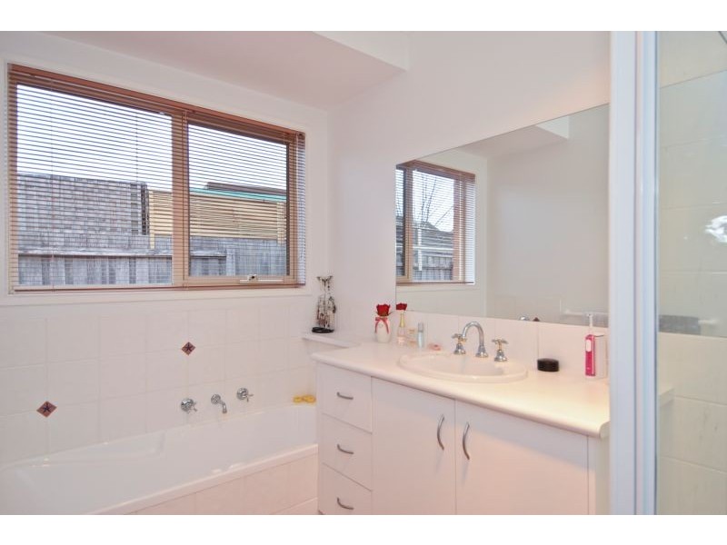 4/18-20 Loch Ard Drive, Torquay VIC 3228