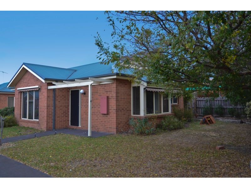 4/18-20 Loch Ard Drive, Torquay VIC 3228