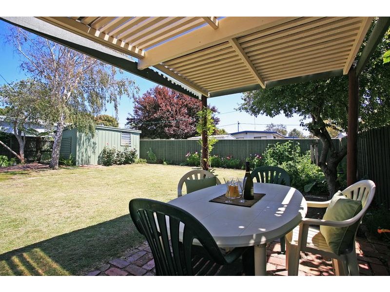 48 Beach Road, Torquay VIC 3228