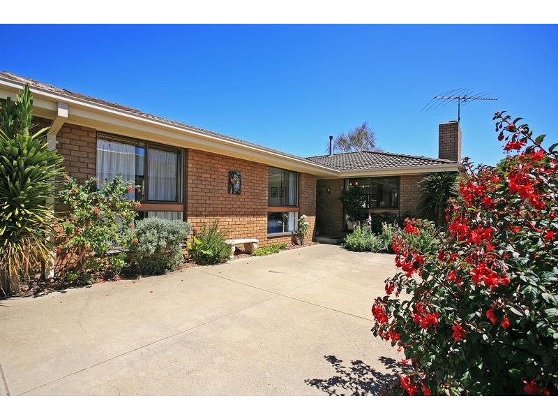 48 Beach Road, Torquay VIC 3228