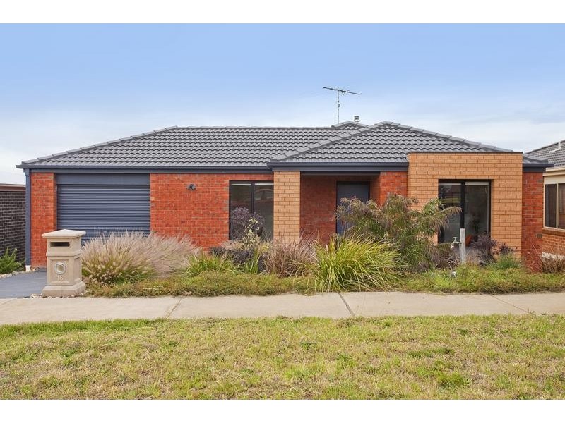16 Casuarina Ave, Torquay VIC 3228
