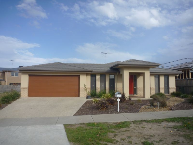 41 Centreside Drive, Torquay VIC 3228