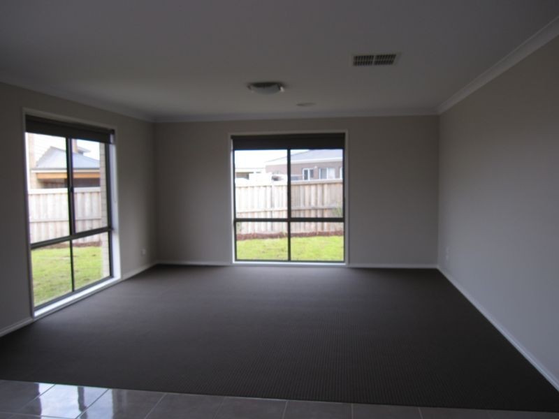 41 Centreside Drive, Torquay VIC 3228