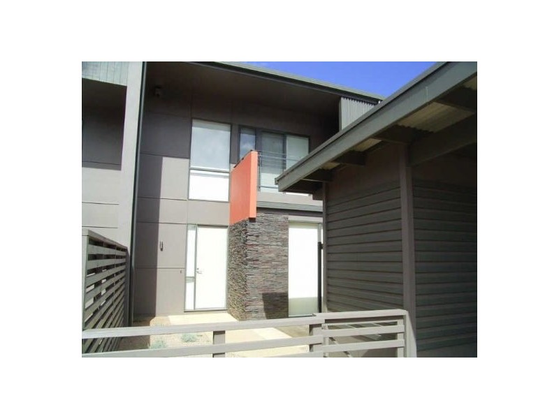 12 Shore Place, Torquay VIC 3228