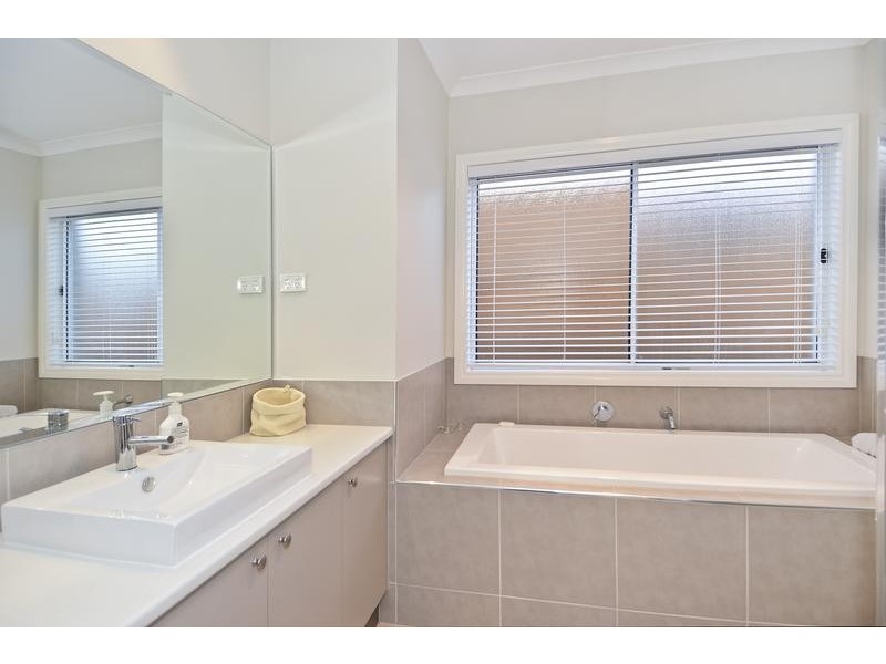 27 Inshore Drive, Torquay VIC 3228