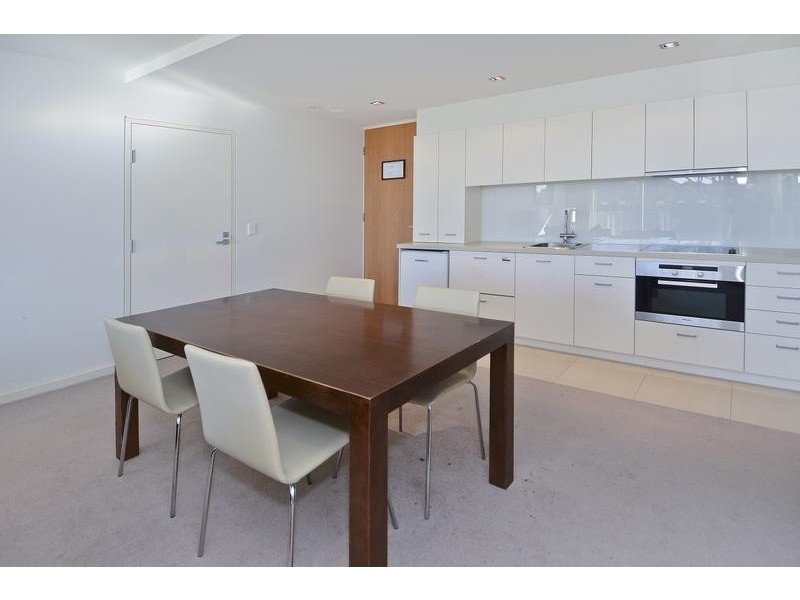 273-275/100 The Esplanade, Torquay VIC 3228
