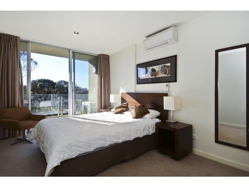 273-275/100 The Esplanade, Torquay VIC 3228