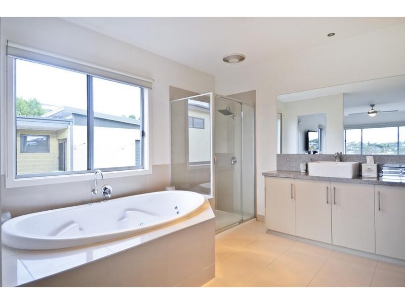 71 Spring Valley Drive, Torquay VIC 3228