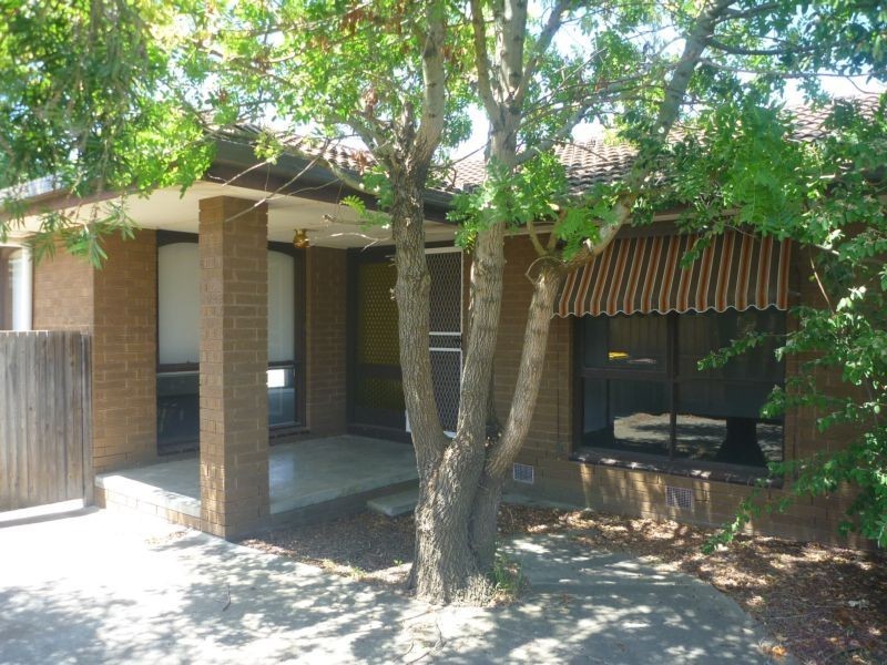 44 Laura Avenue, Belmont VIC 3216