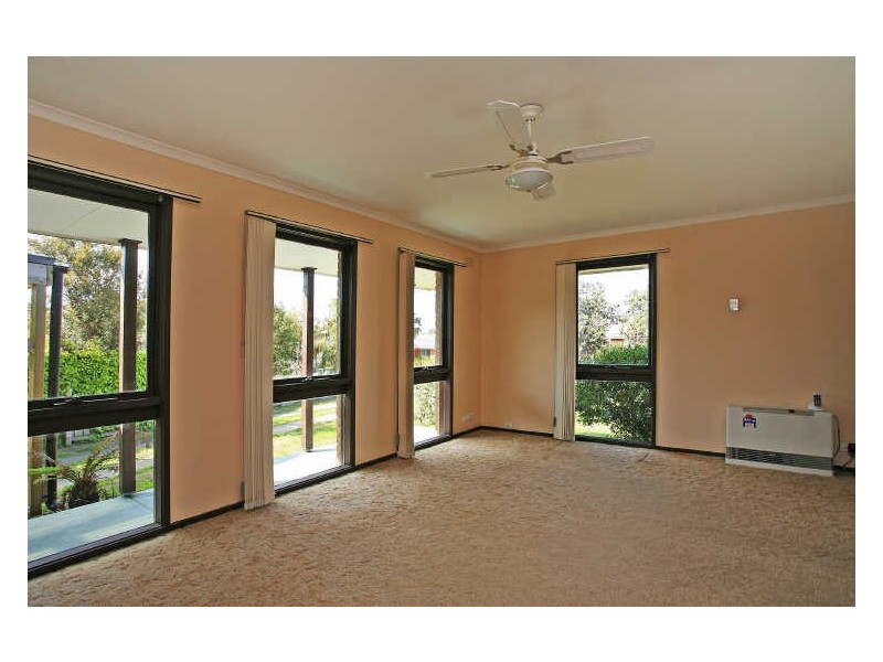 10 Nestor Court, Torquay VIC 3228