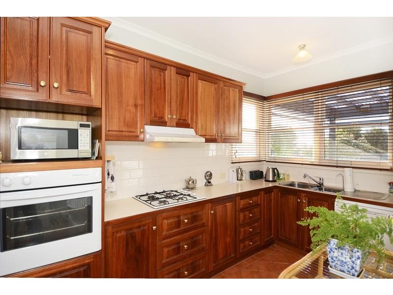 29 Central Ave, Torquay VIC 3228