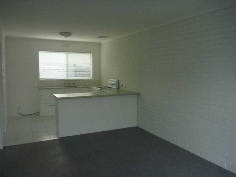 4/1-3 Barton Street, Bell Park VIC 3215