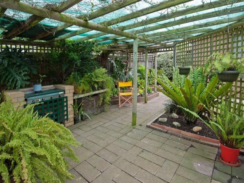 16 Sarabande Cres, Torquay VIC 3228