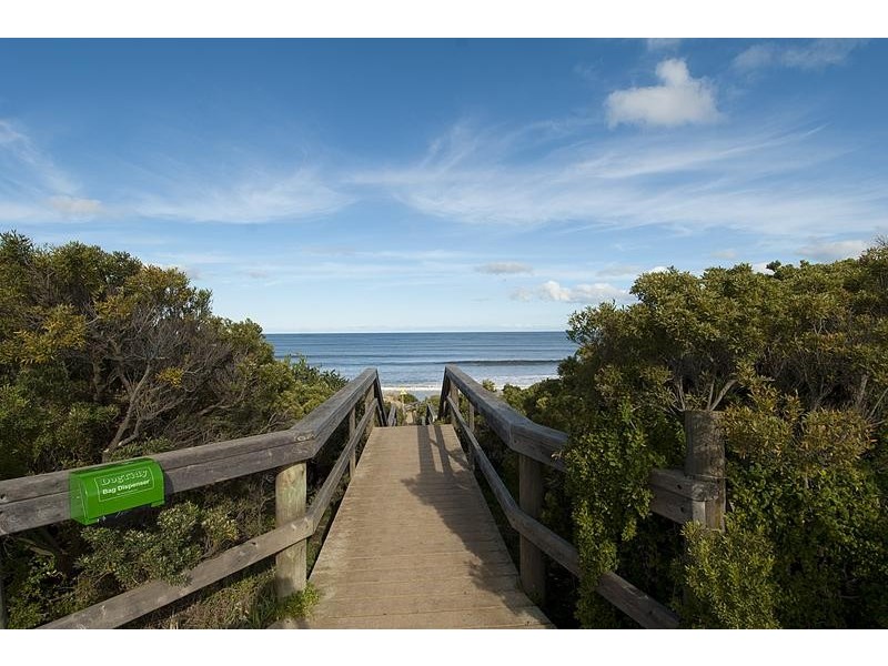 241 & 243/100 The Esplanade, Torquay VIC 3228