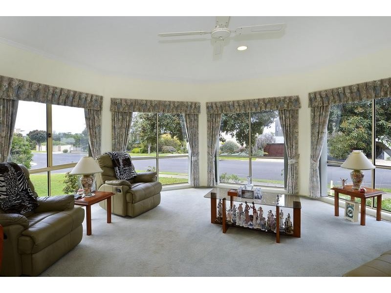 1 Ocean Outlook, Torquay VIC 3228