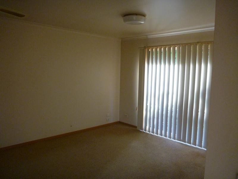 2/10 Boston Road, Torquay VIC 3228