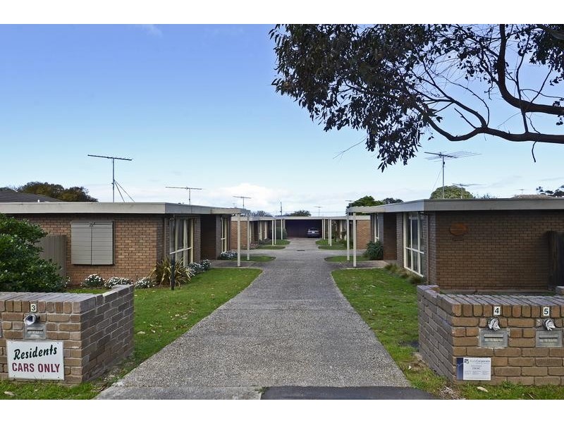 4/19-21 Beales Street, Torquay VIC 3228