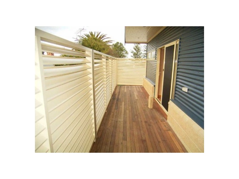 2/17 The Esplanade, Torquay VIC 3228