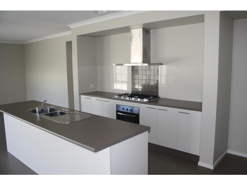 6 Lorama Street, Torquay VIC 3228