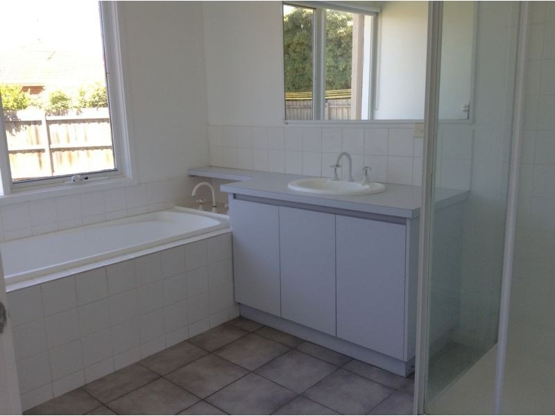 3 Colina Court, Torquay VIC 3228