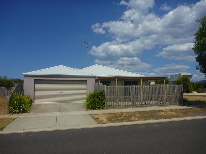 20 Seamist Way, Torquay VIC 3228