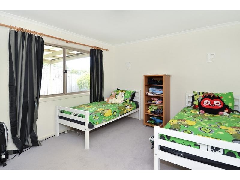 1/16 Golden Beach Way, Torquay VIC 3228