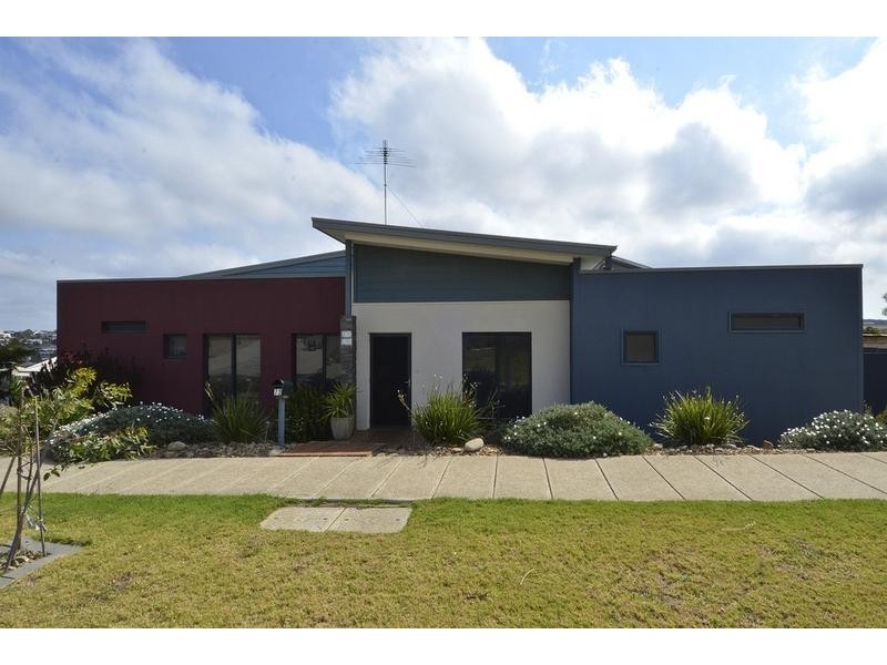 73 Alleyne Ave, Torquay VIC 3228