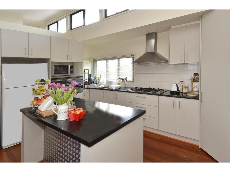 73 Alleyne Ave, Torquay VIC 3228