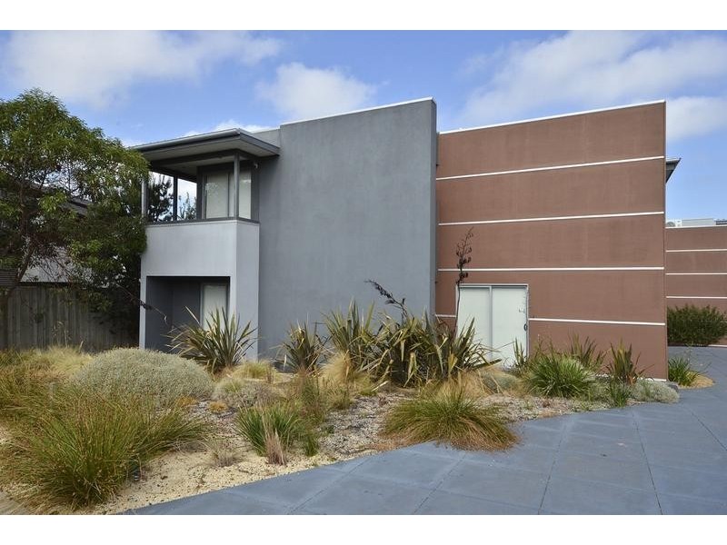 1/7 Baden Court, Torquay VIC 3228
