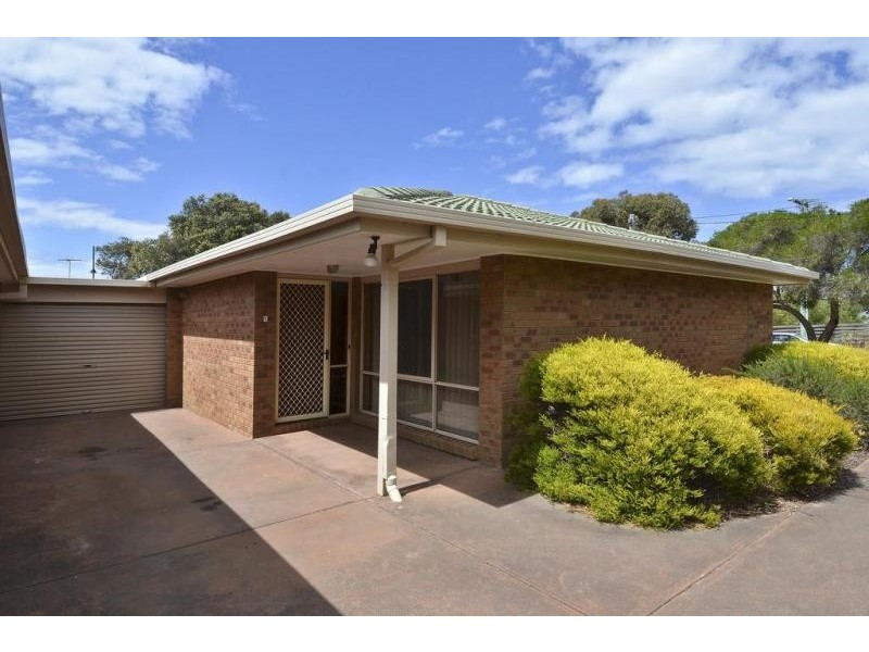 1/10 Boston Road, Torquay VIC 3228