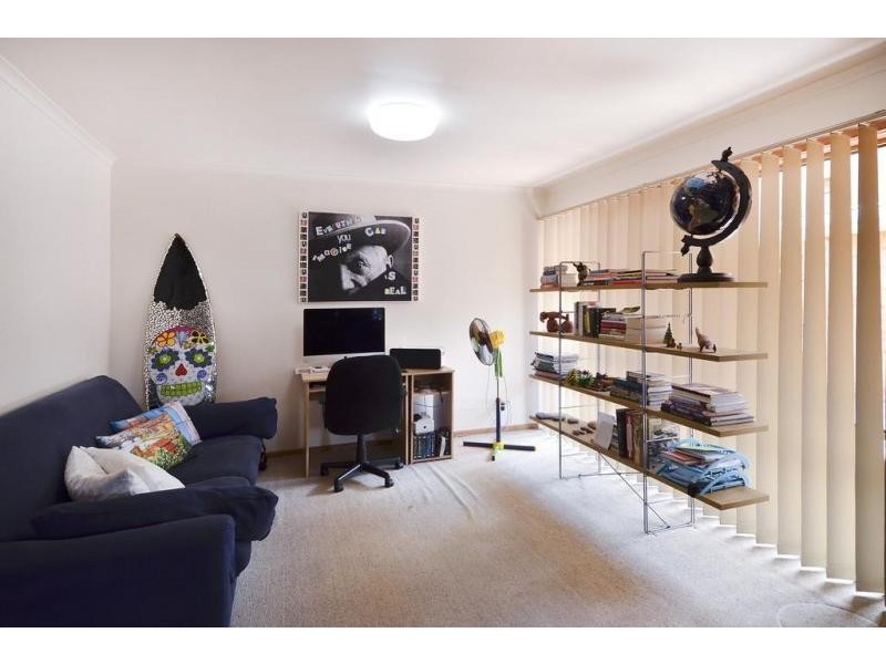 1/10 Boston Road, Torquay VIC 3228