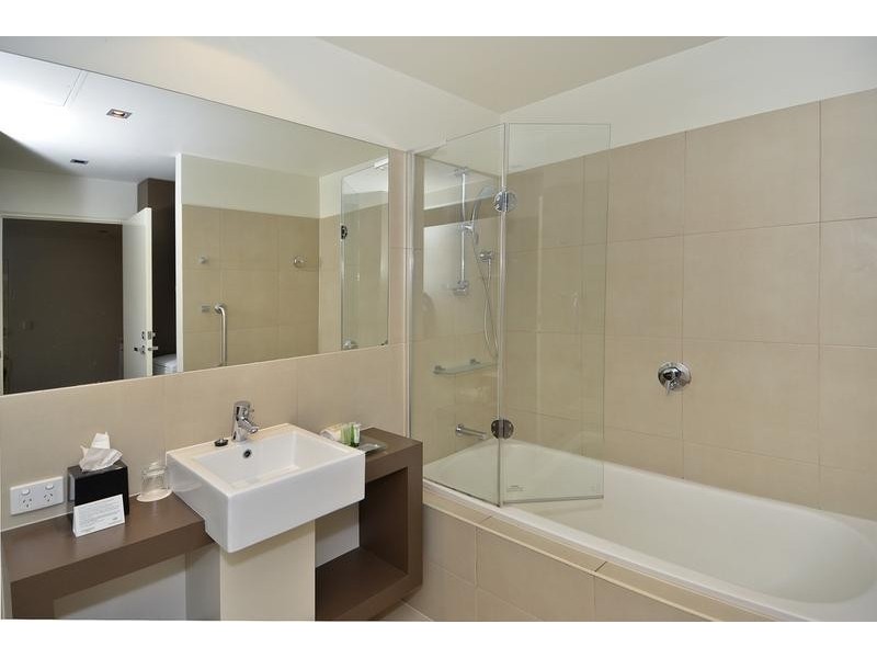 212 & 214/100 The Esplanade, Torquay VIC 3228