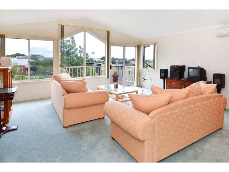 17 Foam Court, Torquay VIC 3228