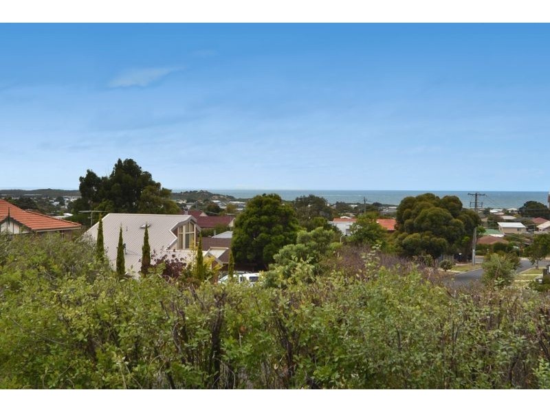 17 Foam Court, Torquay VIC 3228