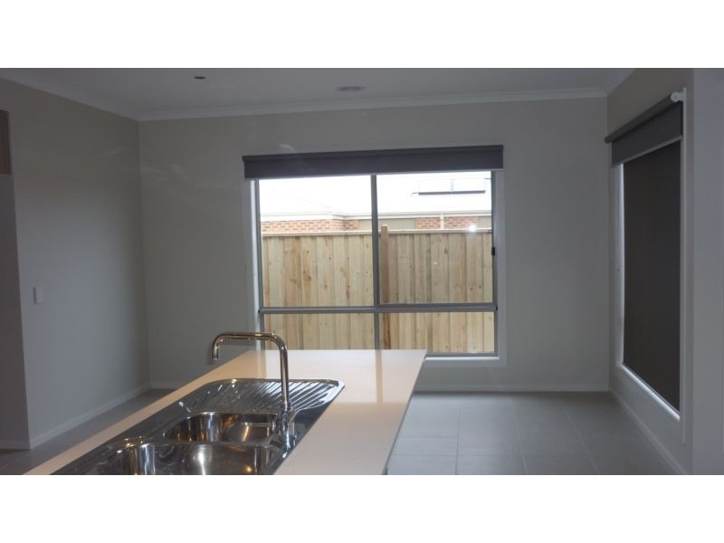 71 Centreside Drive, Torquay VIC 3228