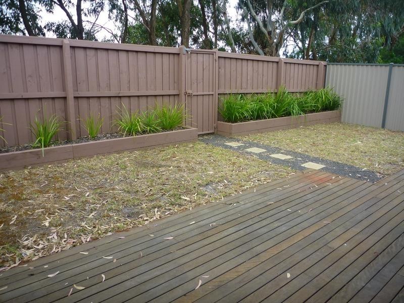2/6 Murphy Mews, Torquay VIC 3228