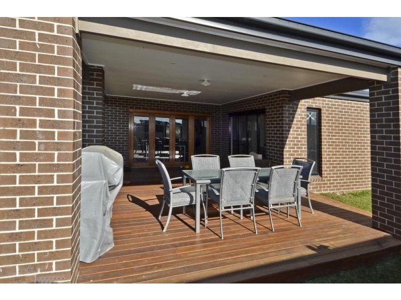 68 Centreside Drive, Torquay VIC 3228