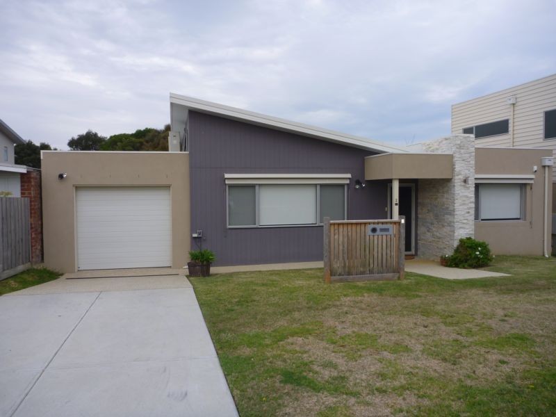 2 Short Street, Torquay VIC 3228