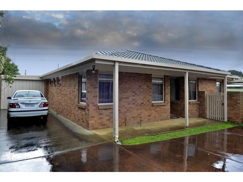 3/10 Boston Road, Torquay VIC 3228